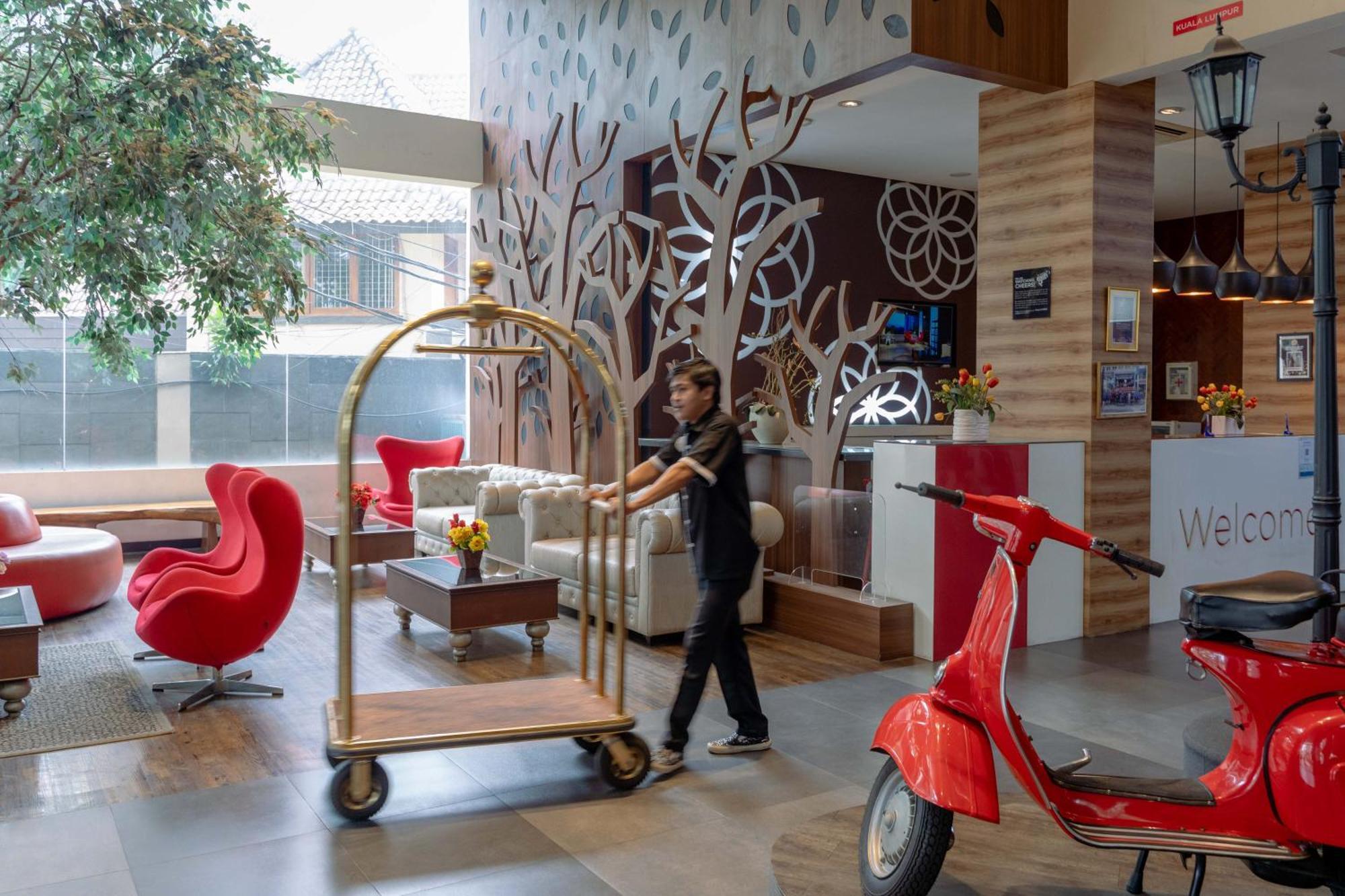 Kalya Hotel Bandung Dago Luaran gambar